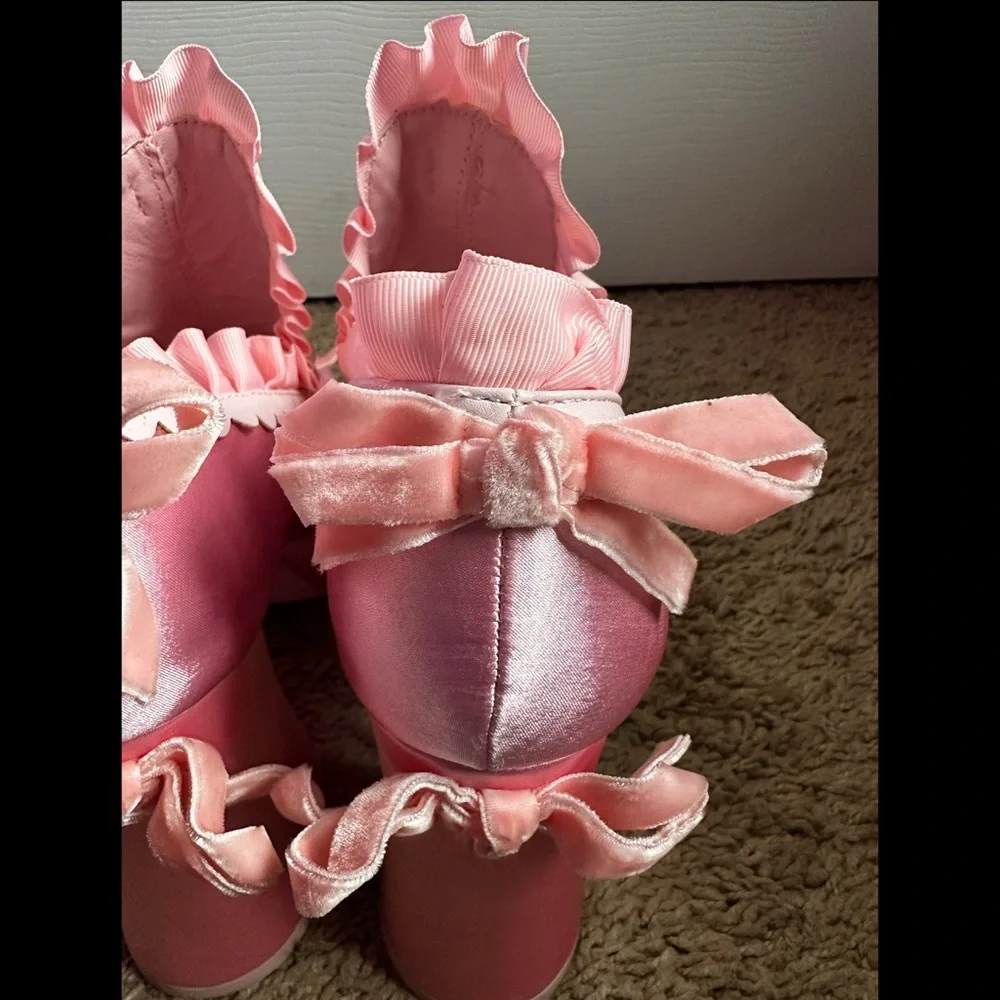 Trickz N Treatz Dolls Kill Pink Ruffle Shoes BISOU BABY Platform Heels 9 Marie - Picture 8 of 16